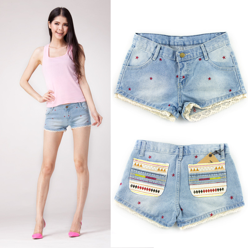 2014韩版女式牛仔<em>短裤 女</em>波西米亚<em>刺绣</em>花口袋