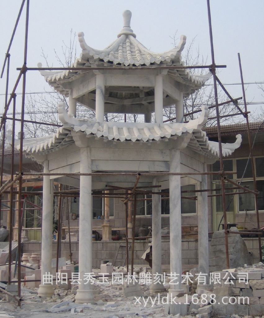 两层六角亭