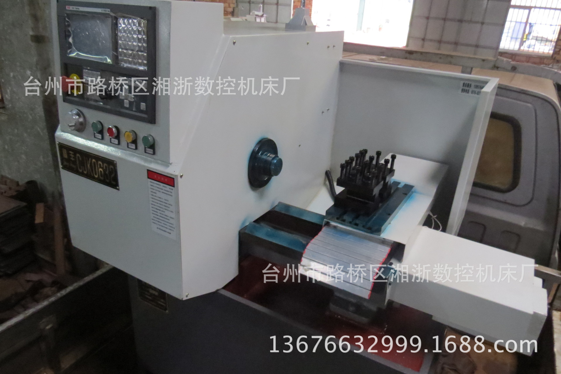 厂家直销 特价小型数控机床 高效小型数控机床