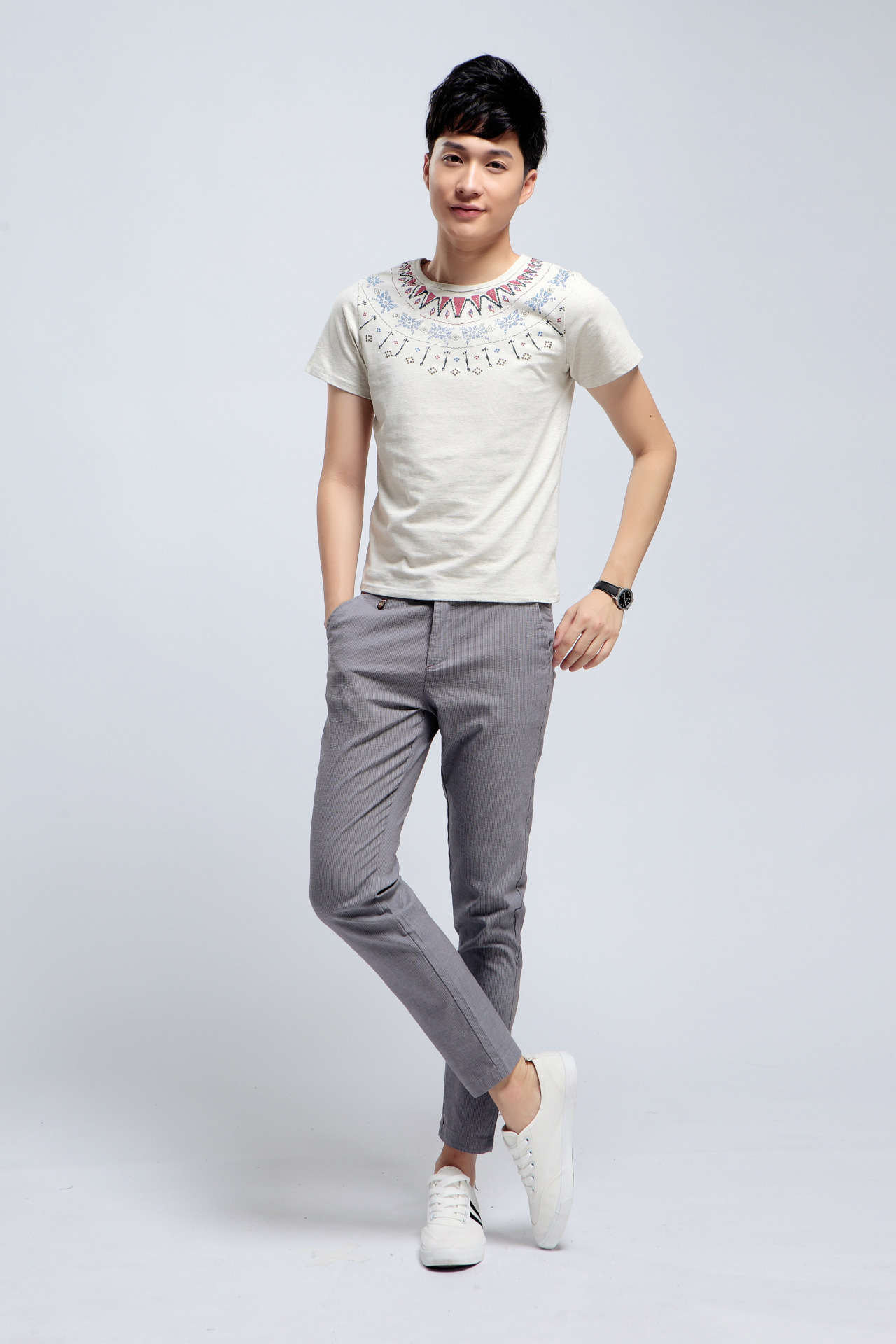 2026息闲女装行业近况与家产链剖析