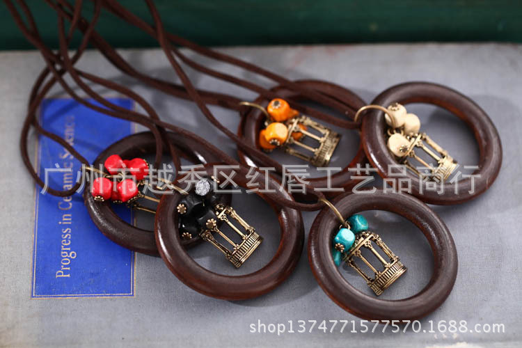 批发采购项链-复古文艺<em>挂链</em> <em>木</em>圆环彩色木珠鸟