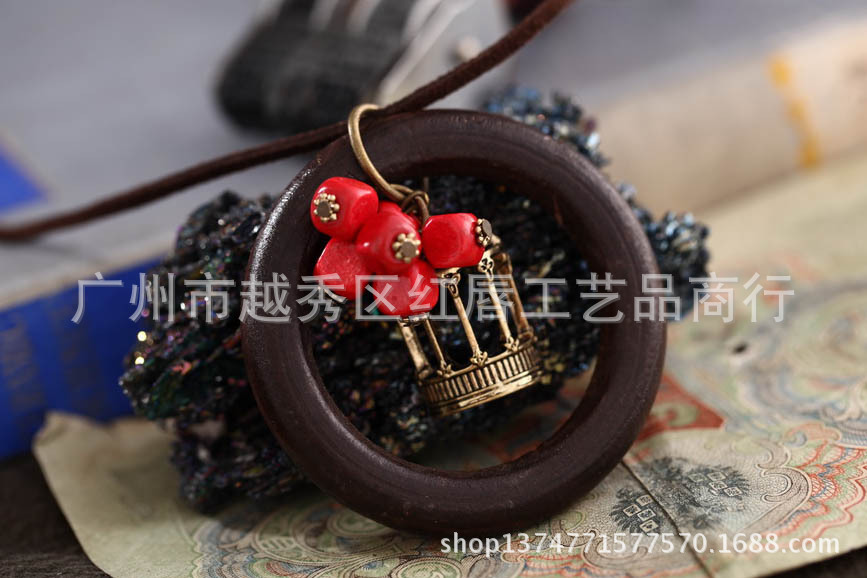 批发采购项链-复古文艺<em>挂链</em> <em>木</em>圆环彩色木珠鸟