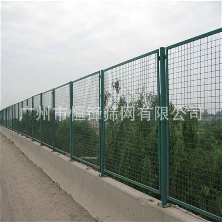 厂家供应绿化带隔离网护栏小区隔离网护栏可按客户要求订做安装