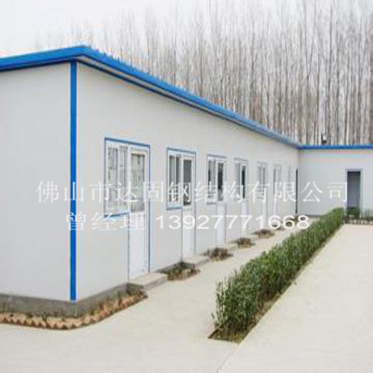 u=2744876195,3153796137&fm=23&