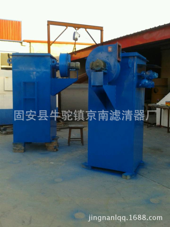 24个布袋除尘器1