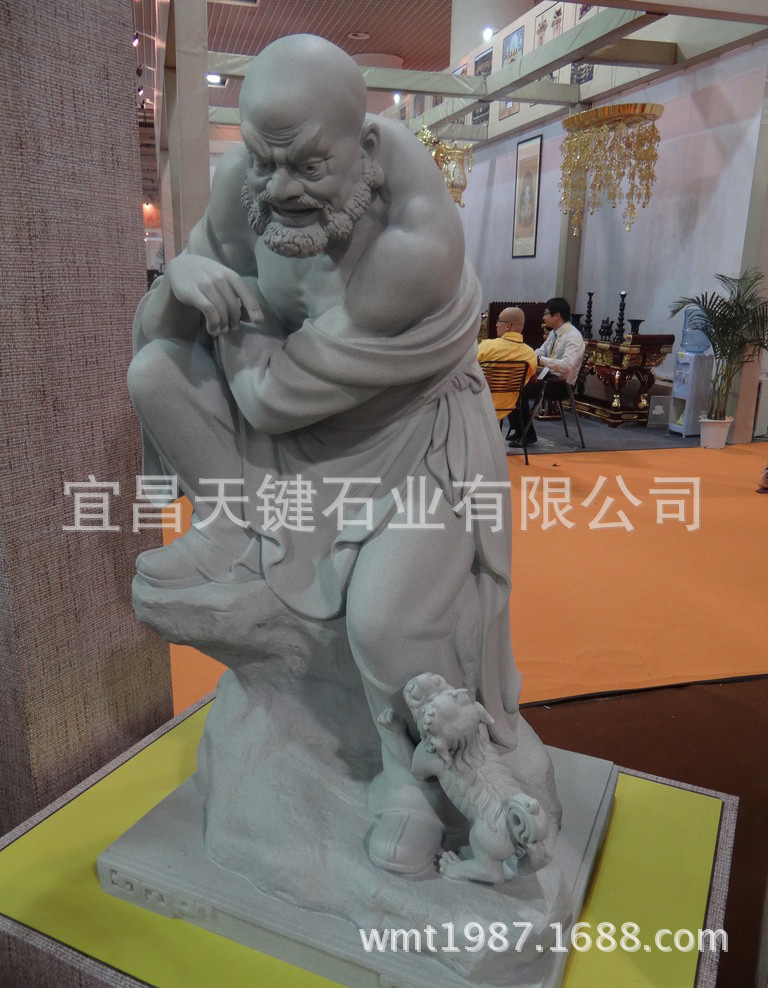 5696022_214905727000_2