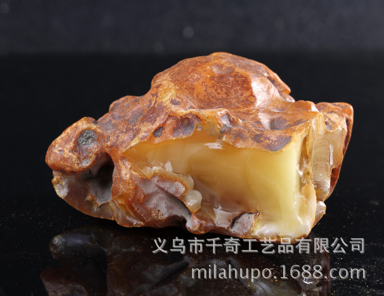 轩辕琥珀 山东乌料琥珀蜜蜡原石供应 琥珀原石 通货批发
