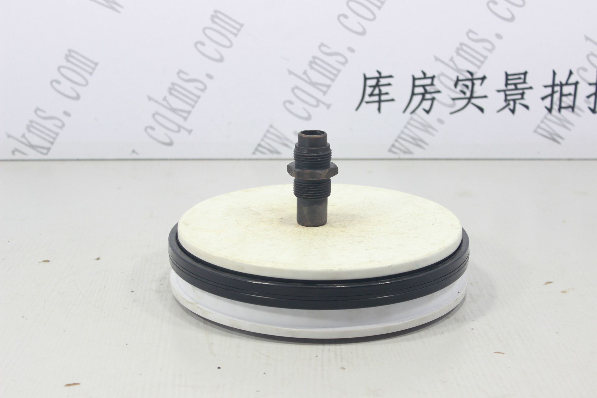 kms05117-3010635-燃油滤清器座接头-用于k38康明斯发动机-k38-参考规格长7.7*内径1.9CM-参考重量250-250图片3