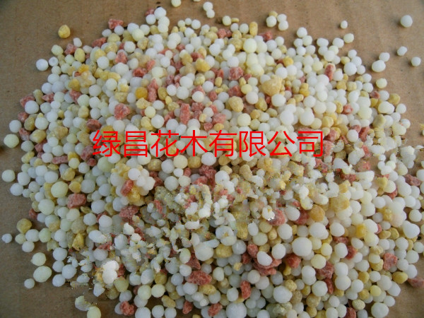 批发花卉专用肥料 尿素 复合肥 底肥 多元素混合