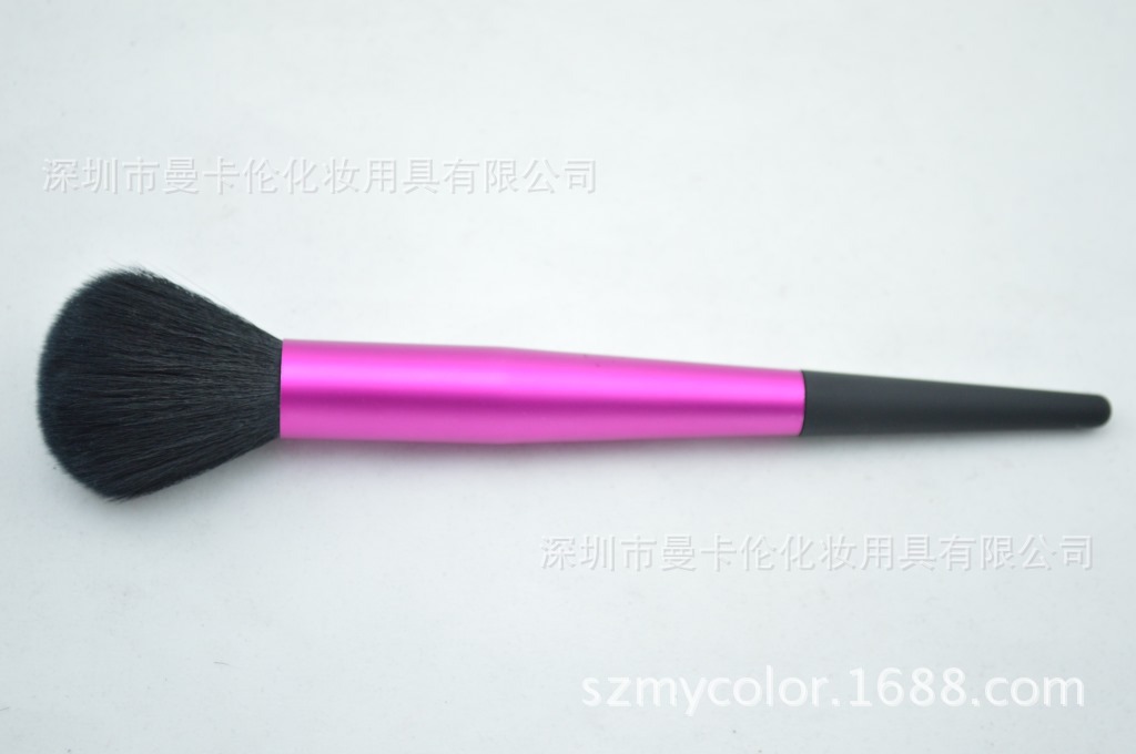 深圳市曼卡伦化妆用具有限公司