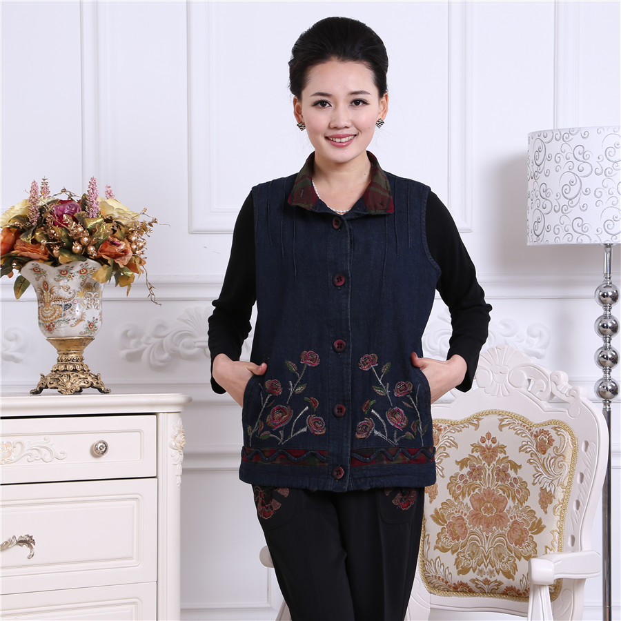 马甲-采购儿童白衬衣<em>黑马甲</em>黑<em>裤子</em>服装--阿里巴