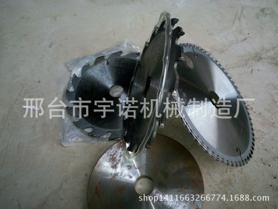 BFAAEF389A6951CC534B7F18349CC7