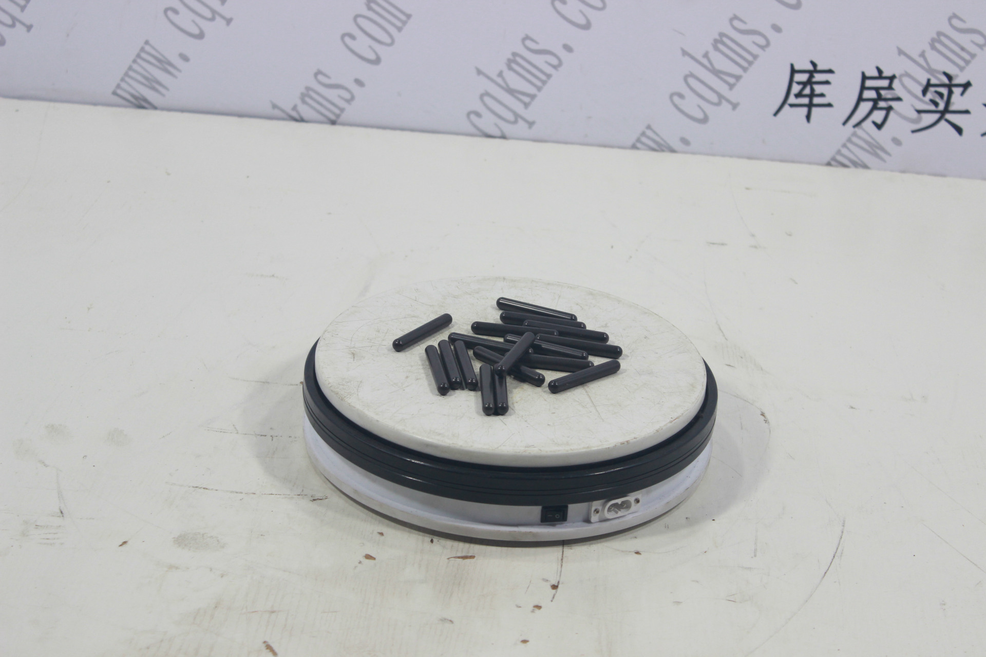 kms00187-3062009-喷油器柱塞连杆-用于N14康明斯发动机-N14-参考规格长5.5CM直径1CM-参考重量0.01KG-0.01KG图片3