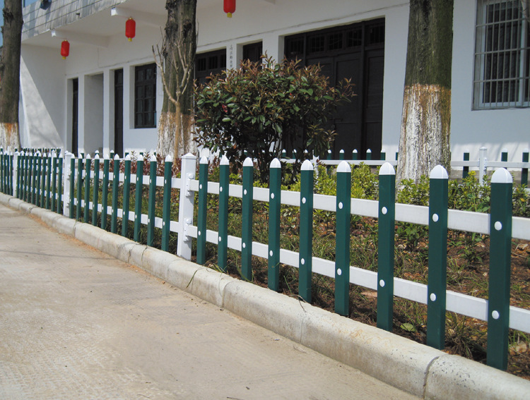 护栏、护栏网-奇威道路栅栏 小区草坪护栏 绿化