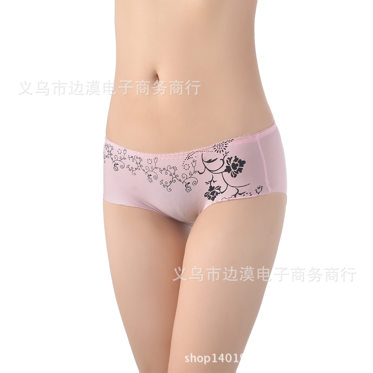 <em>女士内裤批发</em> 冰丝印花无痕内裤<em>低腰</em> 女式三角