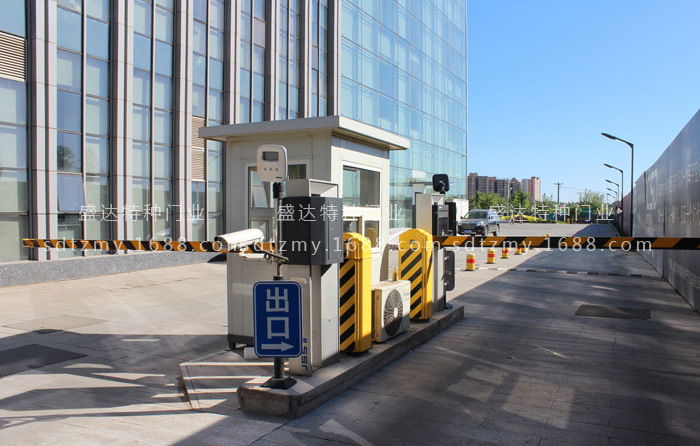 单杆道闸工程案例4