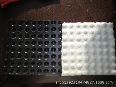 复合防排水板（板和白色布展示）