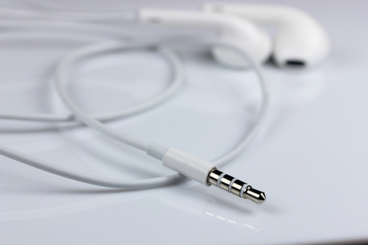 earpods_gzl0014