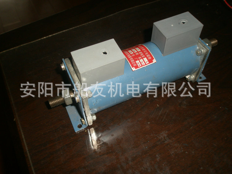 厂家直供 高品质方形保持牵引电磁铁