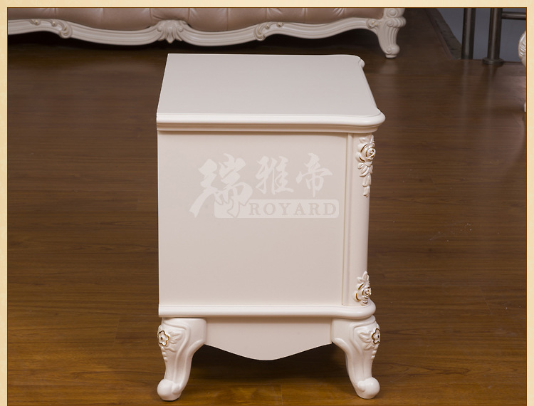 高档欧式床头柜 雕花实木床头柜 双门推拉床头柜 储物床头柜特价