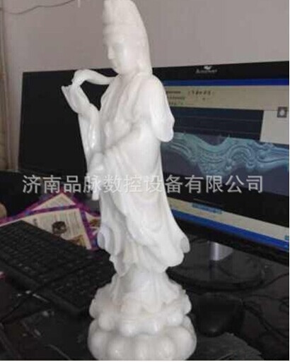 白玉石材雕刻機2