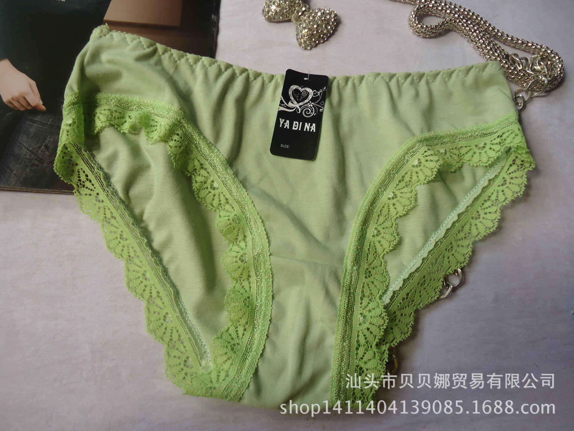 贝贝娜 家<em>直销</em>女<em>内裤</em> 莫代尔低腰女士<em>内裤</em> 蕾丝
