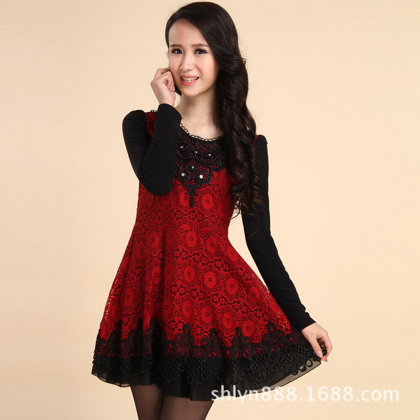 <em>春装</em>新款中年<em>女性连衣裙</em>批发 时尚中老年品牌