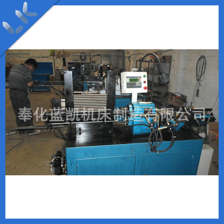 直销供应 优质液压数控车床 液压半自动车床