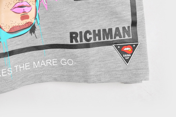 批发采购<em>女式</em>T恤-韩国东大门2014复古破洞露