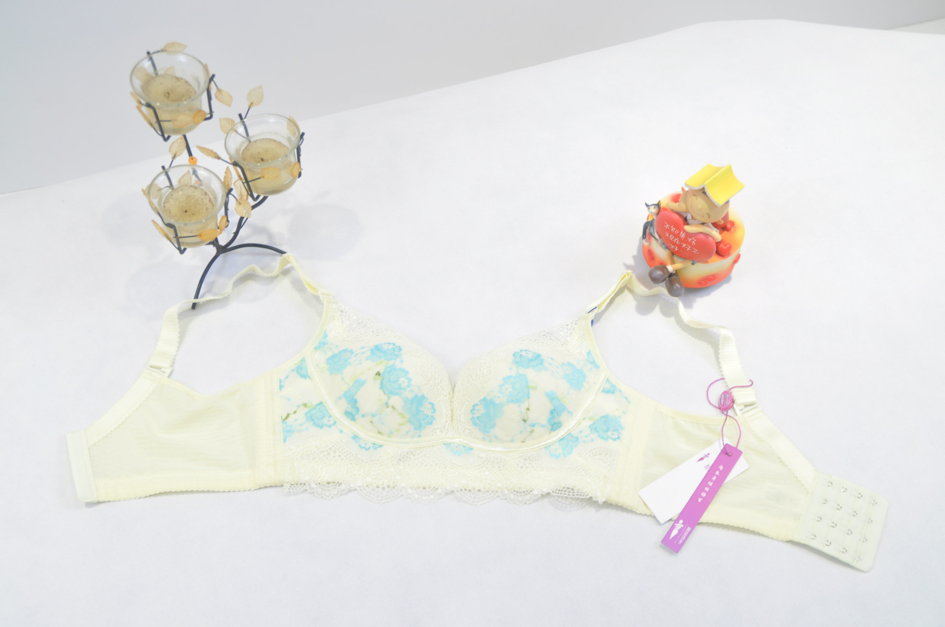 <em>文胸</em>-『靓体<em>语言</em>』女士<em>胸罩</em>收副乳透气聚拢高