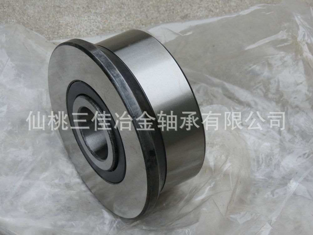 2.双列圆锥滚子滚轮轴承HPJA120
