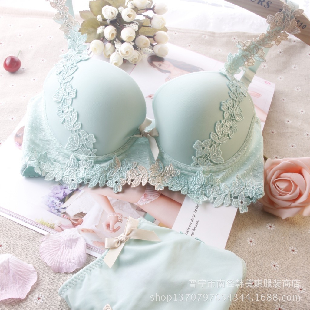 2014新款内衣<em>文胸</em>潮<em>品牌</em>调整型学生深V<em>日系</em>聚