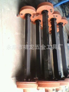 本厂主要生产小型方向盘拖拉机,手扶拖拉机挂车(拖斗,拖车),开沟机等