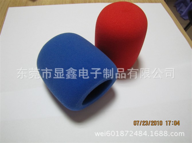 红，蓝麦克风