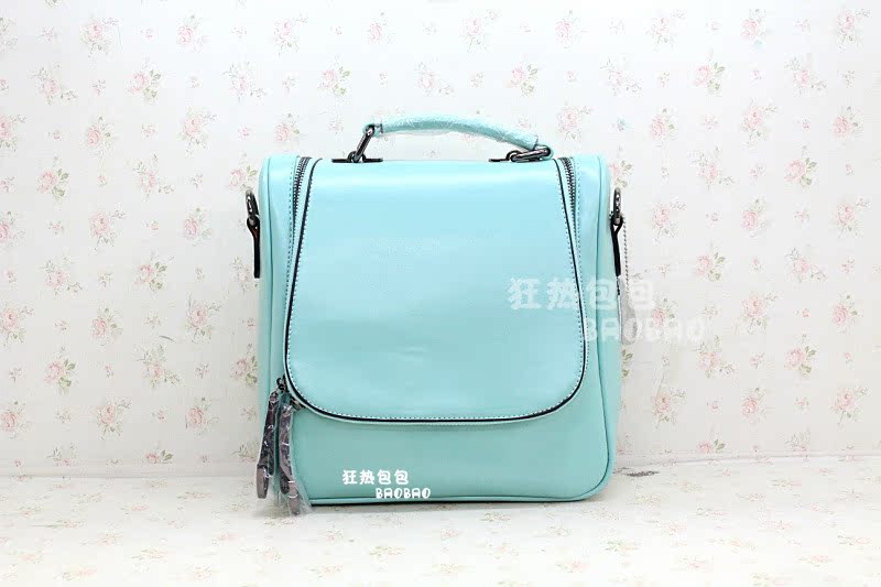 【广州<em>女包 至尊红颜</em> 三用双肩背 时尚潮流双肩