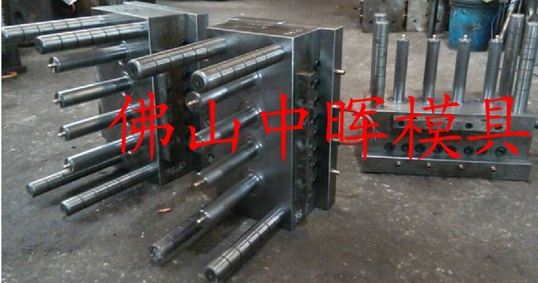 唯一國內專業玻璃膠瓶模具（佛山市中暉模具廠）工廠,批發,進口,代購