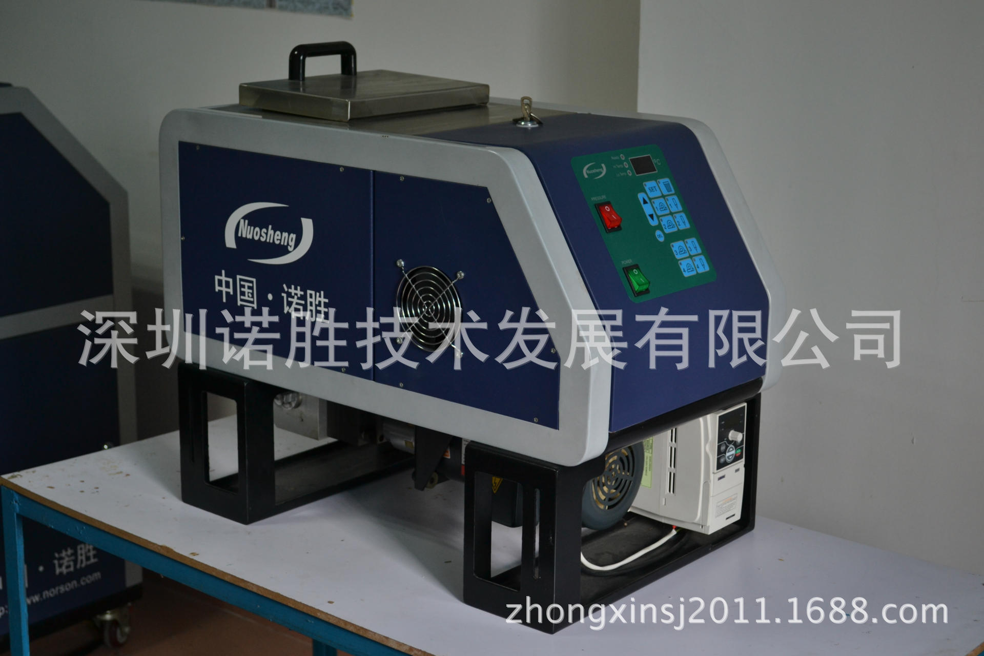 深圳热熔胶喷涂机