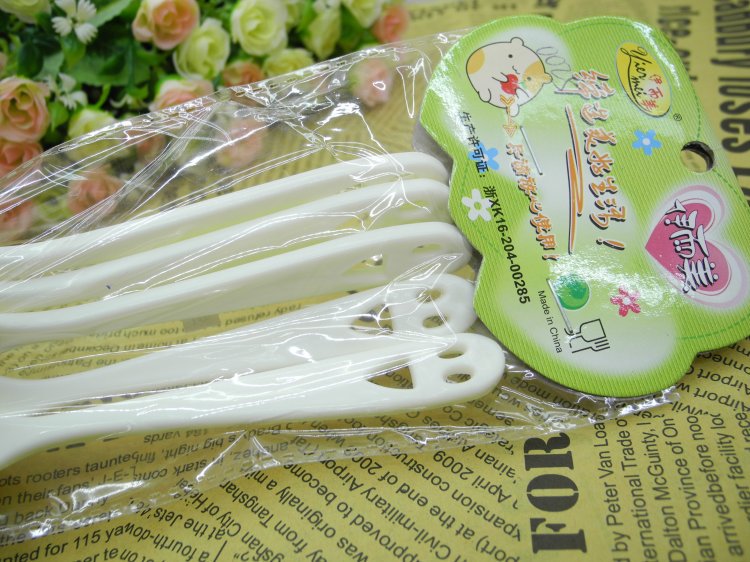 【C-婴幼儿用品宝宝餐具儿童塑胶勺子安全汤