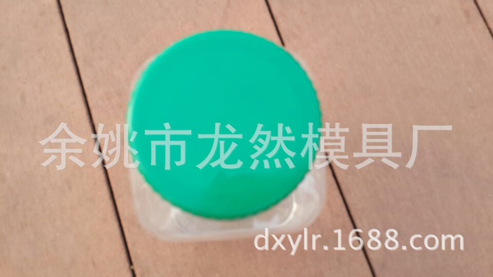 D12FA28103D94BD3215A3B51A3FFFA