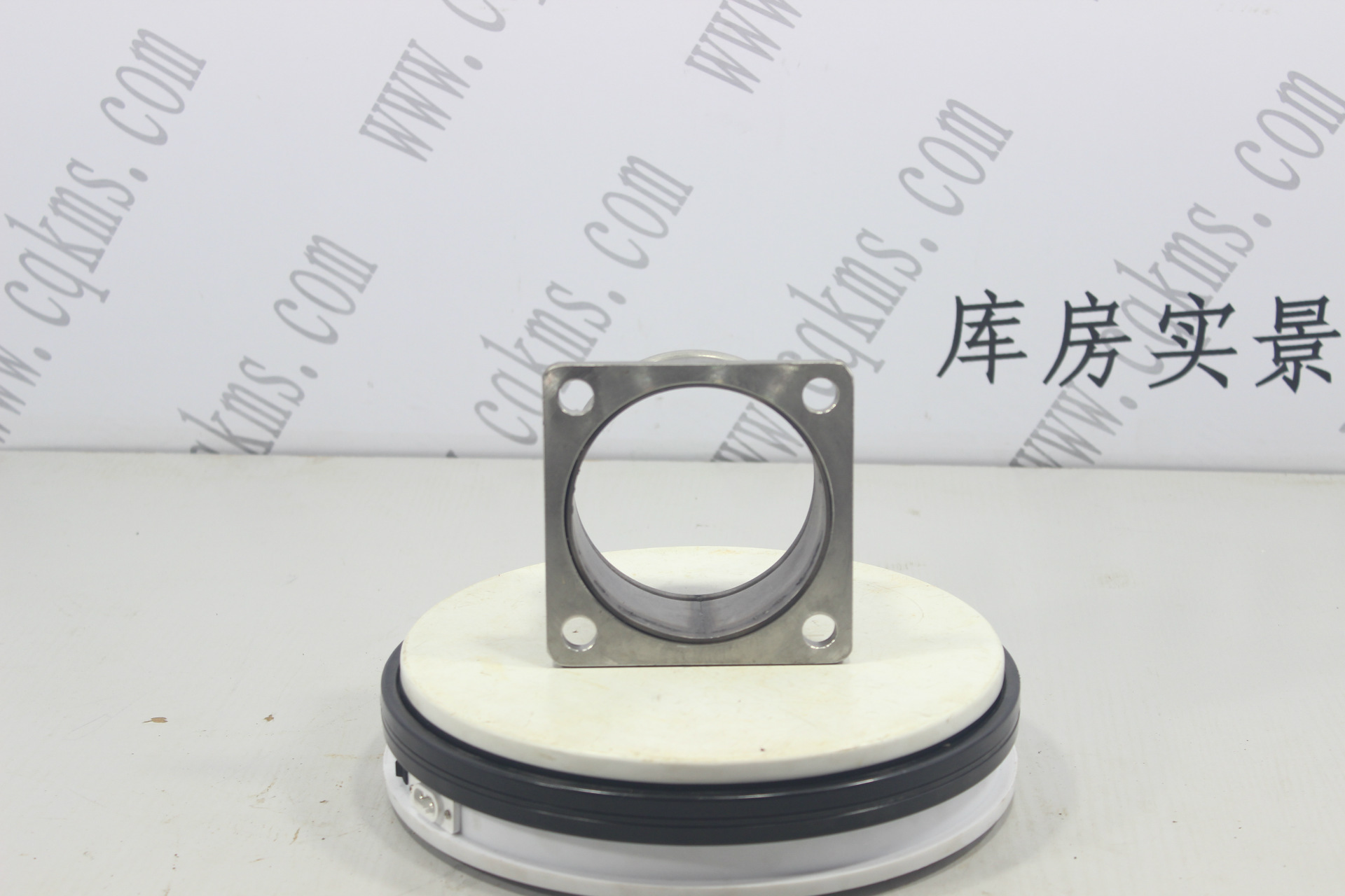 kms01754-3008823-海水接头---参考规格外径10cm,高7.8cm,底宽11.8cm-参考重量0.8kg-0.8kg图片1