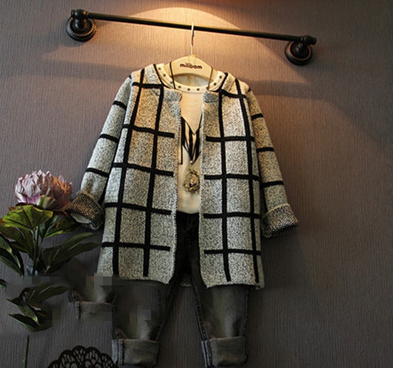 童装批发 女童秋冬新款黑白格子针织毛线大衣