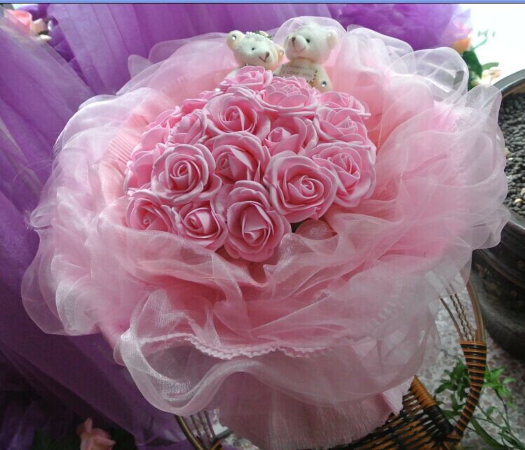 粉玫瑰花束 卡通公仔花束七夕情人节鲜花店爆