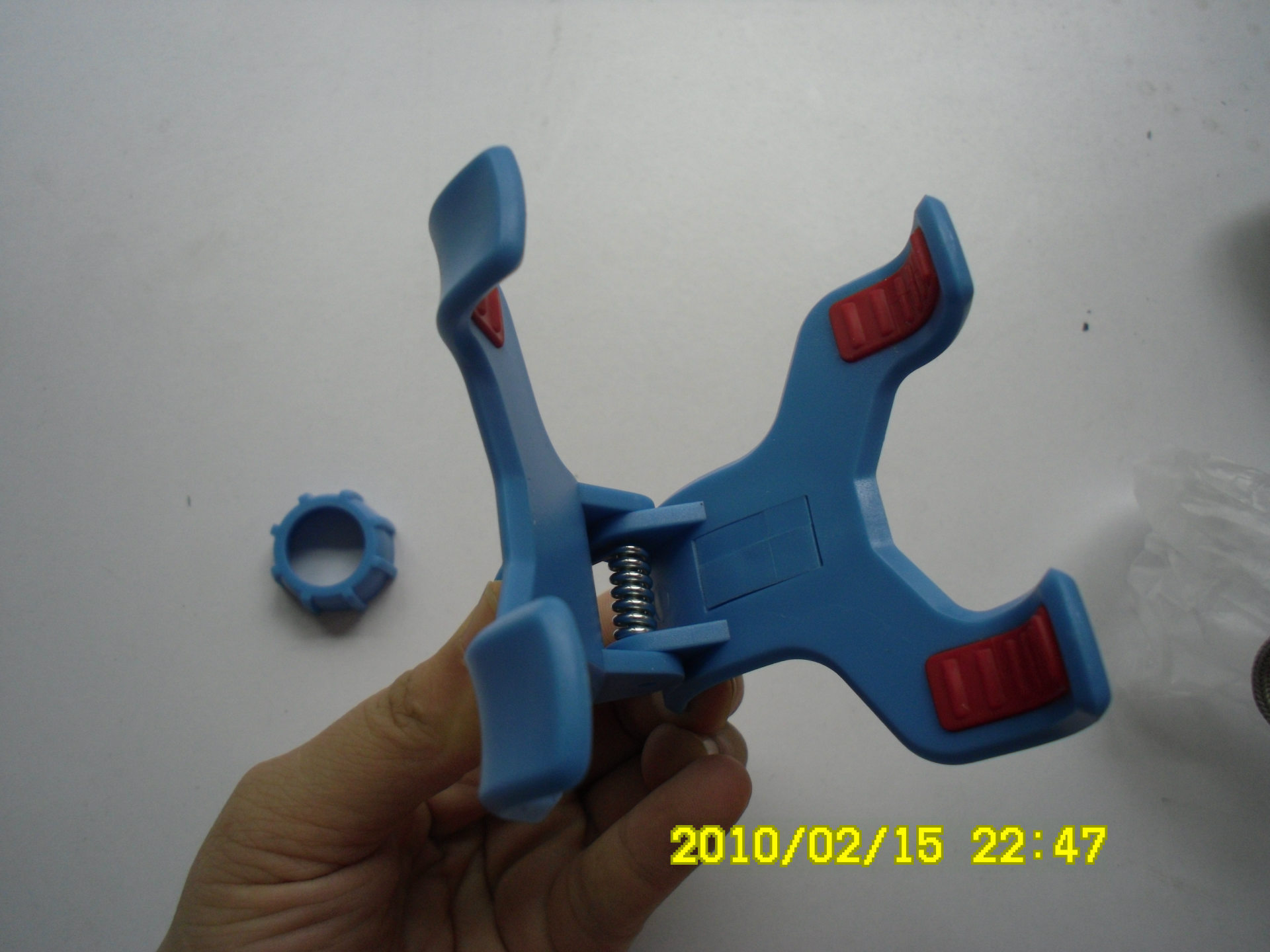 【厂家直销,手机懒人支架配件,塑胶吸塑旋转夹