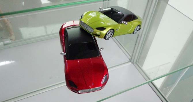 萨拉蒂车模 二合一 固定流动GPS导航仪 厂家智