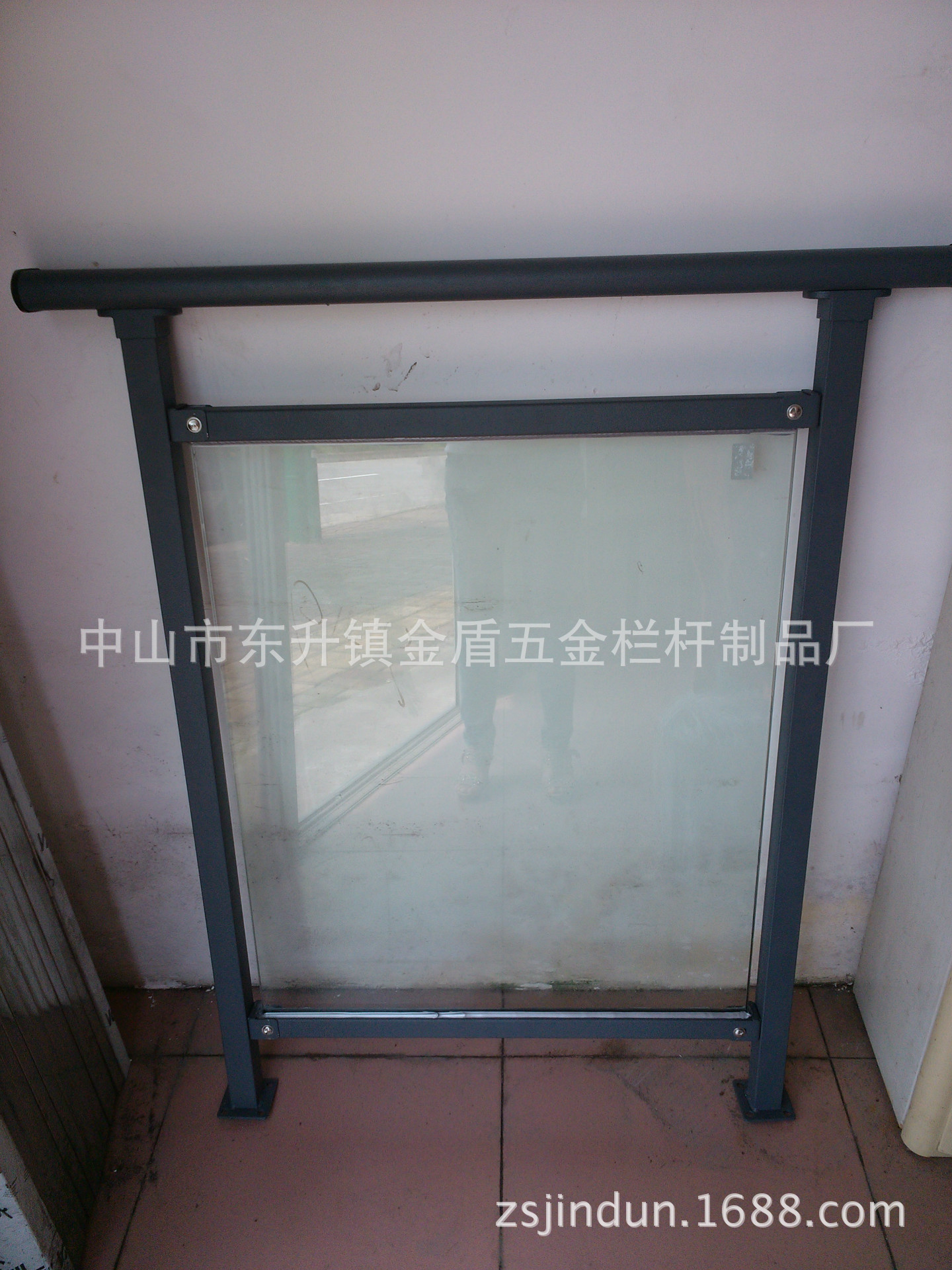 组合式阳台玻璃护栏