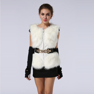 批发采购皮草-冬季新款<em>高仿狐狸毛</em>皮草拼接PU