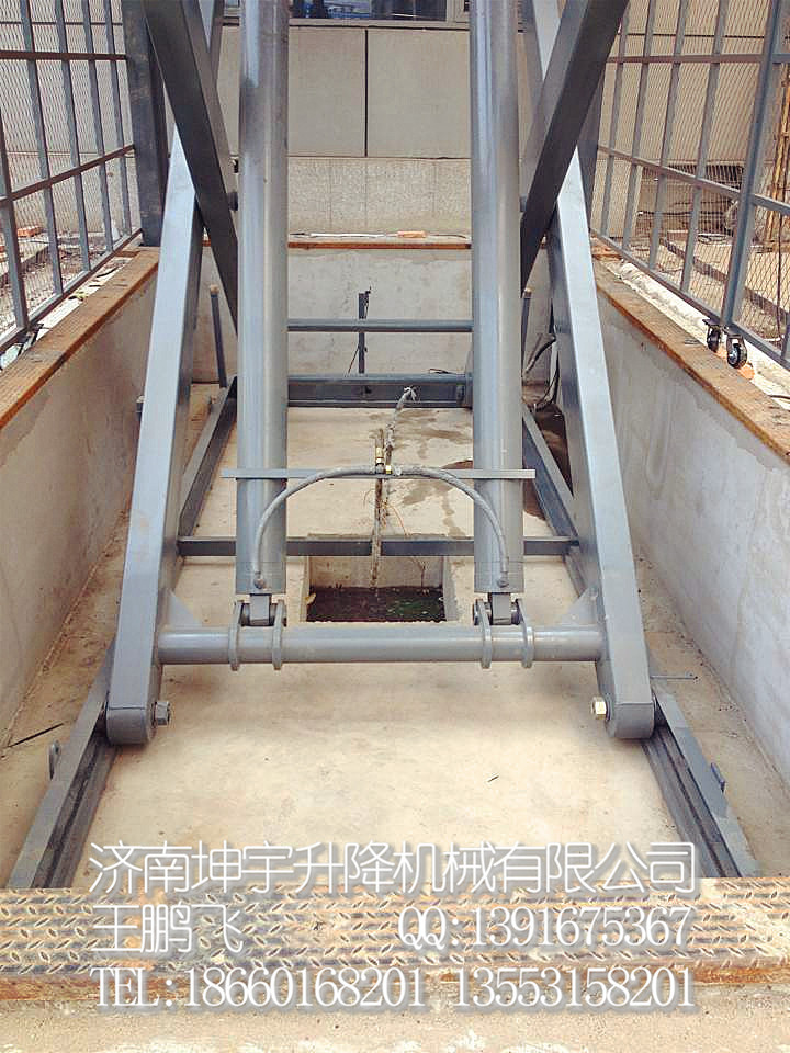 剪叉式升降机09