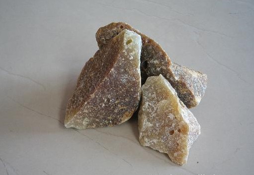 电熔镁-保MGO97.3%的白色大结晶电熔镁--阿