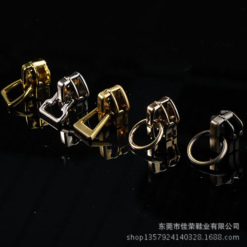 _LOY0747