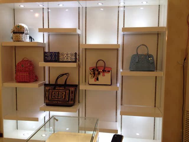 包包展示柜 鞋柜货架 服装展示架木质烤漆展架 现货销售厂